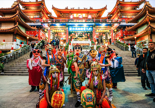 London Design Winner - Kaohsiung City Government - 2023 Kaohsiung Lotus Pond Lantern Festival