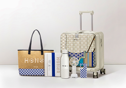 London Design Winner - HONOR Retail Design Studio - Logo Design for the Opening of Chengdu HONOR Retail Store