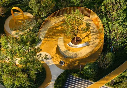 London Design Winner - Landpoint Design - MANOR OF LIGHT