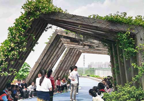 London Design Awards - A School's Living Heart—Back to Neverland