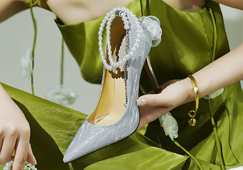 London Design Winner - Suzhou Zhaoyan Trading Co., Ltd. - Nian Nian Bu Wang High Heels