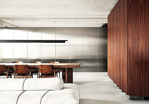 London Design Awards - V8 apartment