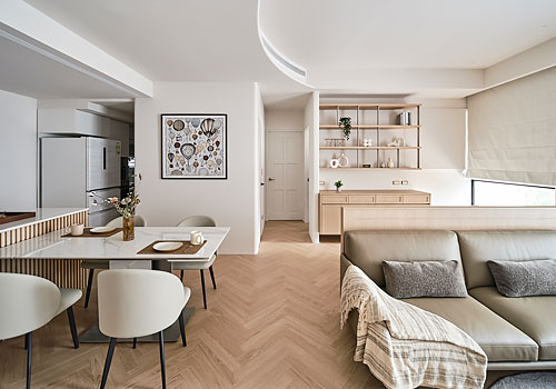 London Design Winner - yu chu interior design - Dawn's Curved Whisper