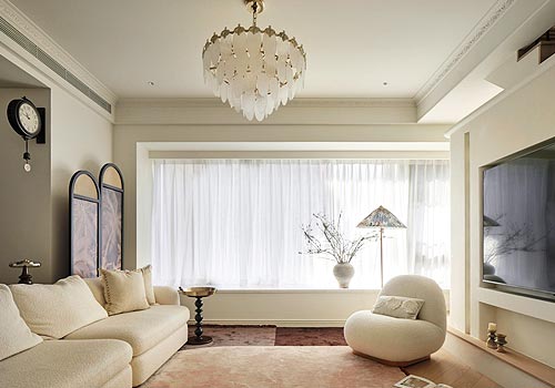 London Design Winner - Independant Designer - Awakening of Insects