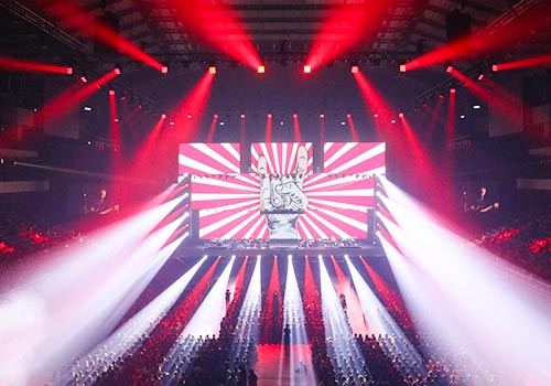 London Design Winner - FREES DESIGN - Crowd Lu C’MON Live Concert