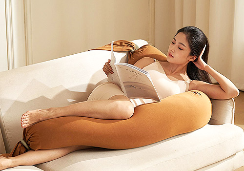 London Design Awards - Zoned Support Candy Cuddle Pillow