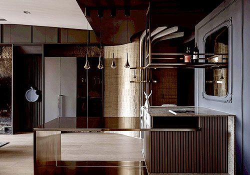 London Design Winner - Gu Interior Design Company -  Queen of Black Snow