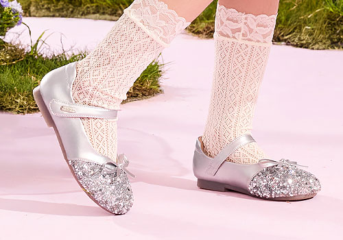 London Design Awards - Children’s Crystal Leather Shoes with Bow