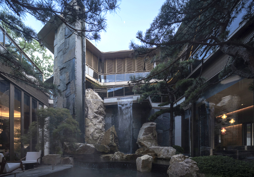 London Design Winner - BLUES - GARDEN OF EDEN