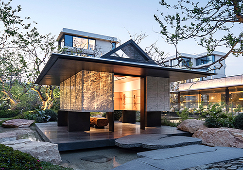 London Design Winner - Nanjing Zhongbei Jinjixindi Real Estate Development Co., Ltd - Mountains & Moon