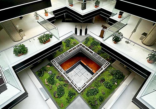 London Design Winner - Freelance - Brisas interior Gardens perimeter and sitting