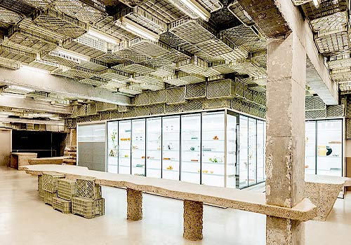 London Design Winner - Minimal Studio - Plastic Box 