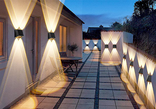 London Design Winner - Miles Wang - Solar LED Fence Light