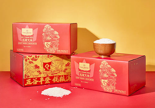 London Design Winner - Shanghai Zhiao No.1 Store Information Technology Co., Ltd. - Bumper Harvest, Full Granaries-Wuchang Rice Packaging Design