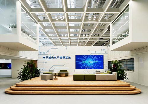 London Design Winner - Beijing Gleam Spaces Engineering Co. - Photoncounts Beijing New Office Space