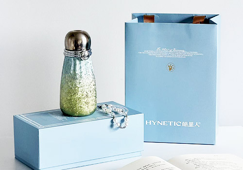 London Design Awards - HYNETIC Wealth Pouch Titanium Cup