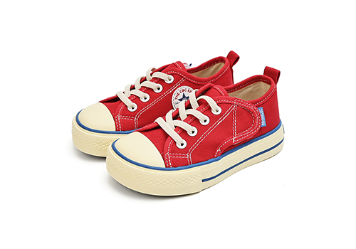 London Design Awards - 5-Dimensional Professional Kids Skate Shoes