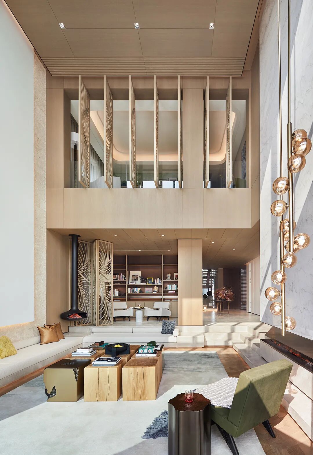 London Design Winner - Shenzhen Mai De Construction Engineering Co., Ltd. - Longfor Zhongshan Tianlang Bay Villa