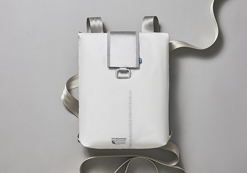 London Design Winner - Volvo Car Distribution (Shanghai) Co., Ltd. - Airbag Material Foldable Backpack